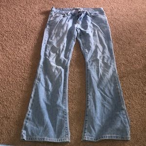 American Eagle blue jeans